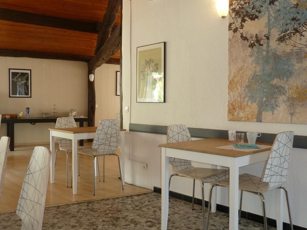 Hotel Vila Фронтиньян Экстерьер фото