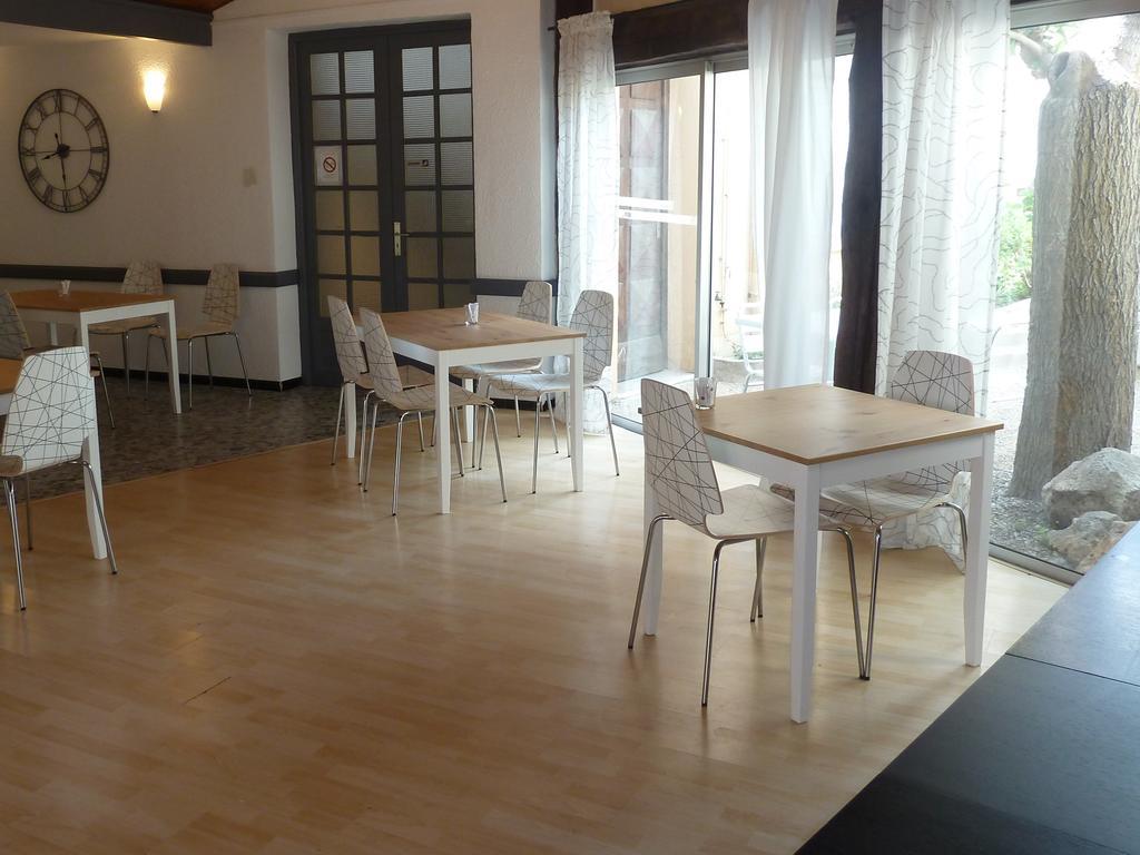 Hotel Vila Фронтиньян Экстерьер фото