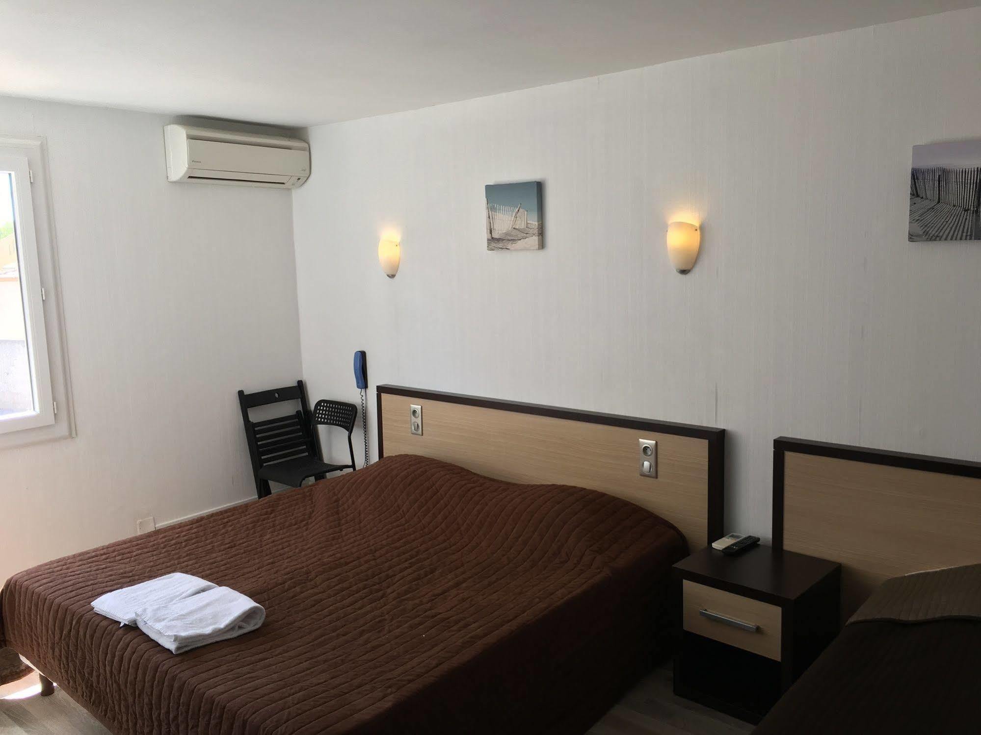 Hotel Vila Фронтиньян Экстерьер фото